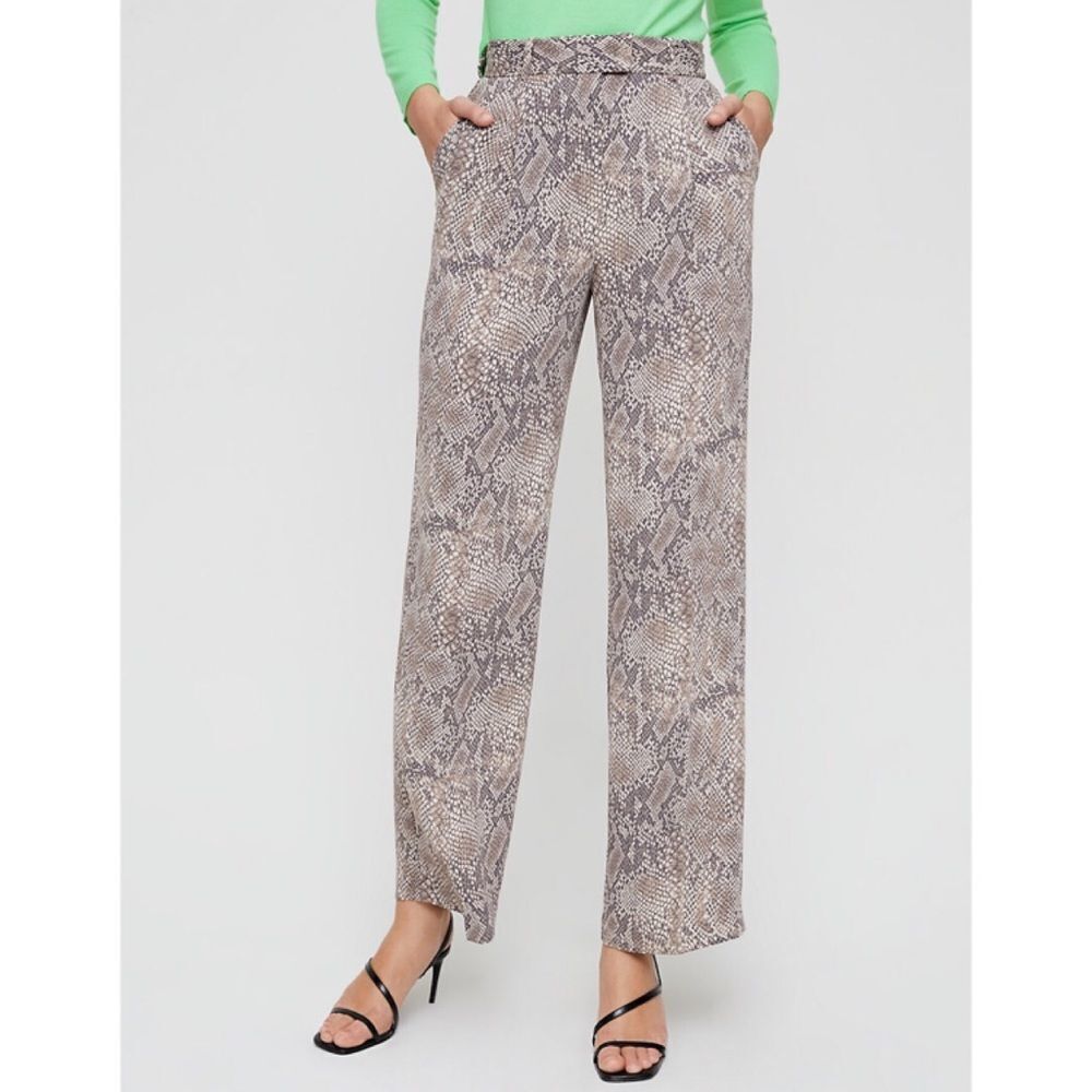 Aritzia Babaton Sadiki Pant - Picture 2 of 12